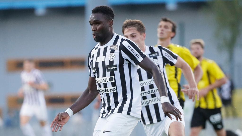 Peter Michaelin ura jatkuu Romaniassa.