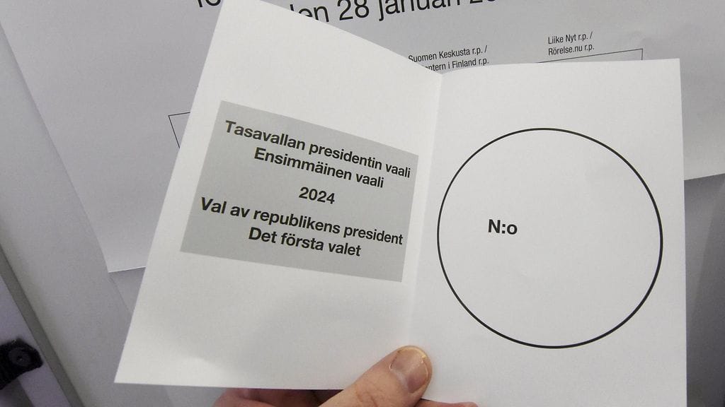 Presidentinvaalien ensimmäisen kierroksen ennakkoäänestys Koivukylän kirjastossa Vantaalla 17. tammikuuta 2024. Kuvituskuva.