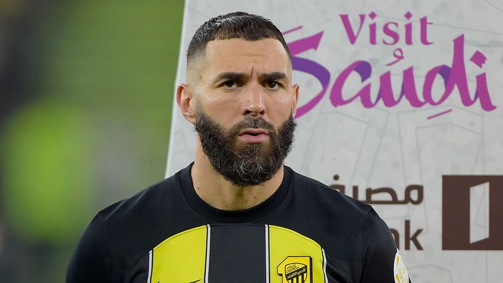 Karim Benzeman visiitti Saudi-Arabiassa on jäämässä odotettua lyhyemmäksi.