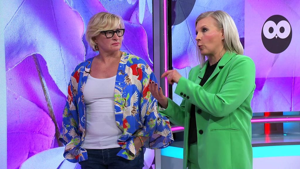 Vappu Pimiä ja Katja Ståhl Töllötuomarit