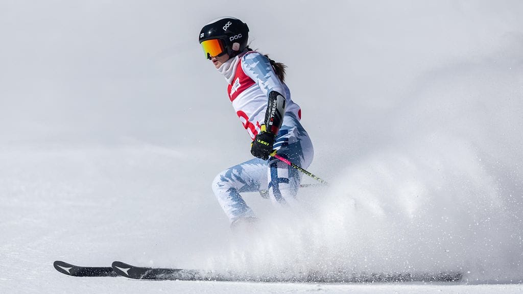 Amelie Björksten (kuvassa) ja Altti Pyrrö saavuttivat nuorten olympiapronssia.