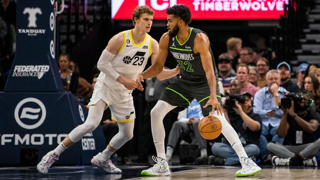 Lauri Markkanen jäi ilman tähdistövalintaa, Minnesota Timberwolvesin Karl-Anthony Towns mahtui mukaan.