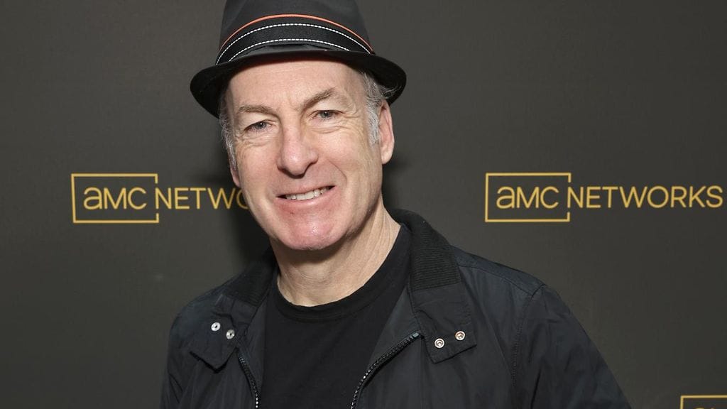 Bob Odenkirk sai kuulla yllättäviä uutisia osallistuttuaan Finding Your Roots -ohjelmaan.