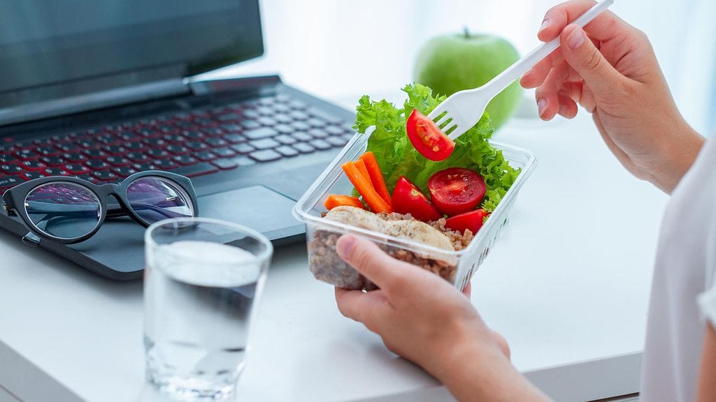 eväät, lounas, salaatti