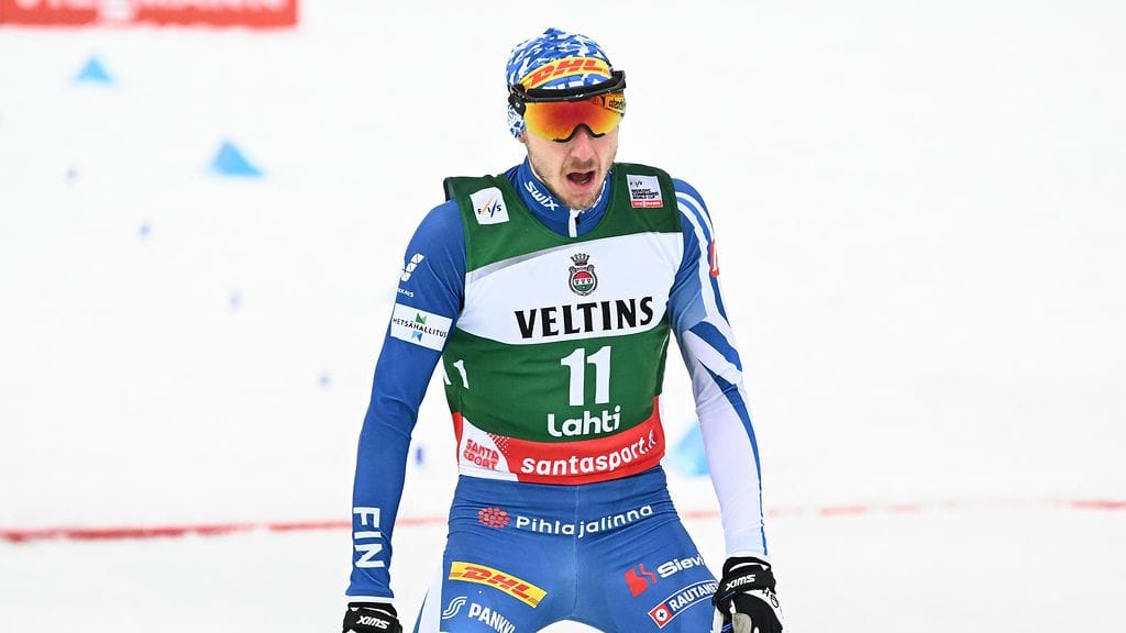 Ilkka Herola nousi hiihto-osuudella kahdekanneksi Viron Otepäässä sunnuntaina.