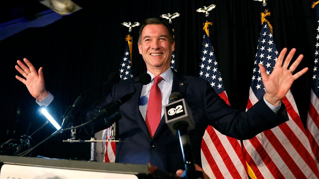 Demokraattien Tom Suozzi voitti paikan edustajainhuoneeseen erotetun George Santosin tilalle