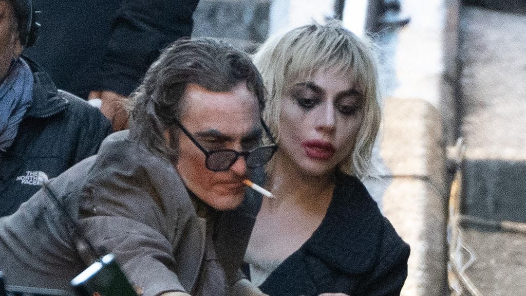 Joaquin Phoenix ja Lady Gaga Joker: Folie á Deux -elokuvan kuvauksissa New Yorkissa huhtikuussa 2023.