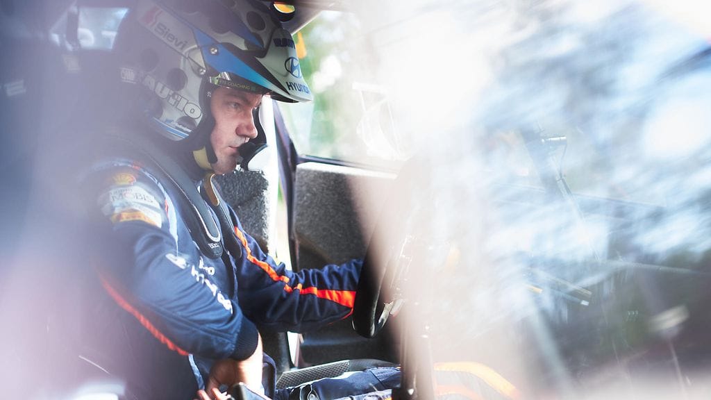 Teemu Suninen janoaa paikkaa WRC-autossa.