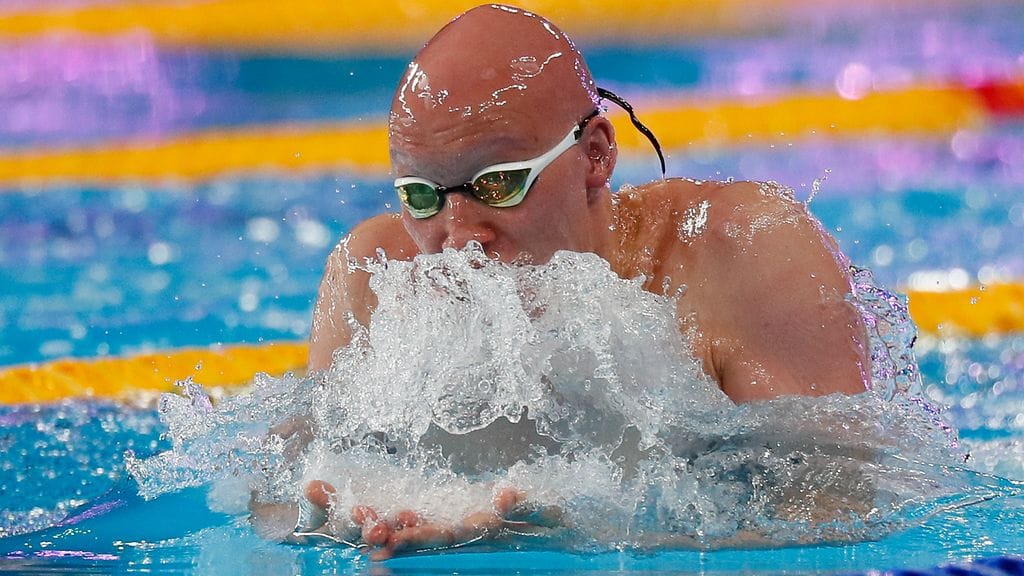 Matti Mattsson rikkoi Pariisin olympialaisten tulosrajan jo alkueräuinnissa.