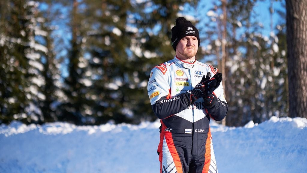 Asiantuntijat analysoivat Esapekka Lapin voiton Ruotsin MM-rallissa: "Ajatti Katsutaa virheeseen"