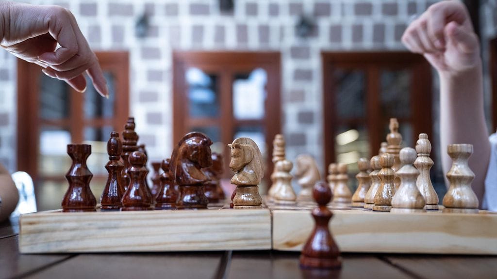 Kuvituskuva shakkilaudasta.