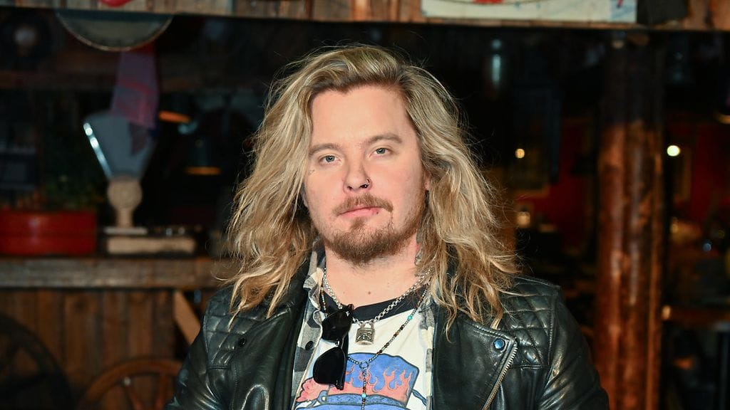 Archie Cruz tuli tunnetuksi Santa Cruz -yhtyeestään.