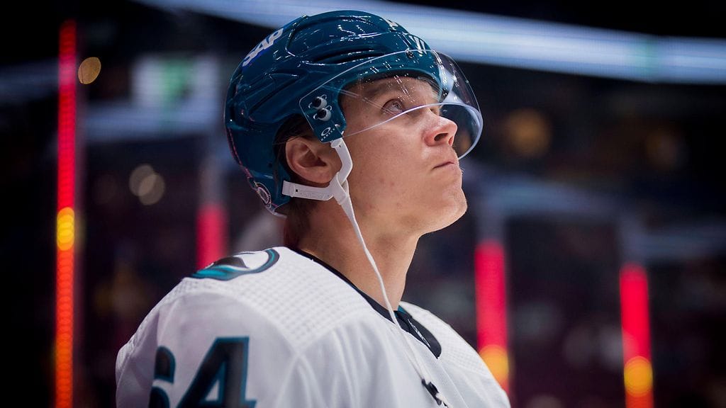 Mikael Granlund pelaa väkevää NHL-kautta San Jose Sharksin hyökkäyksessä.