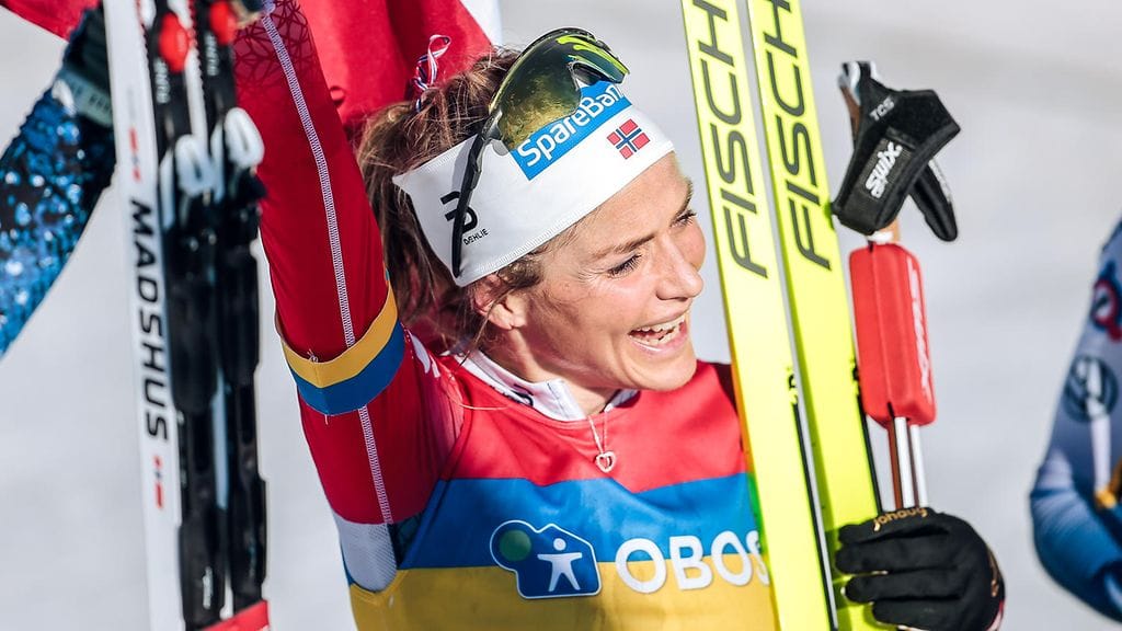 Therese Johaug on harjoittelemassa itseään pelottavaan iskuun.