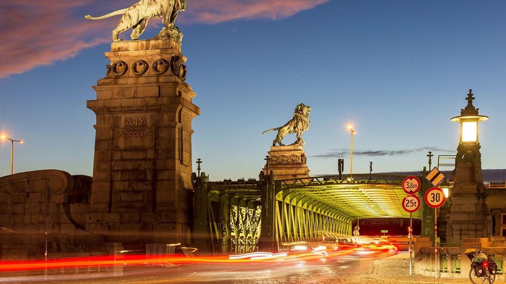 Arkistokuva. Naiset löytyivät kuolleena bordellista Brigittenaun kaupunginosassa.