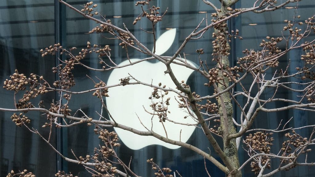 Teknologiajätti Apple on kiistänyt Yhdysvaltain oikeusministeriön syytökset.