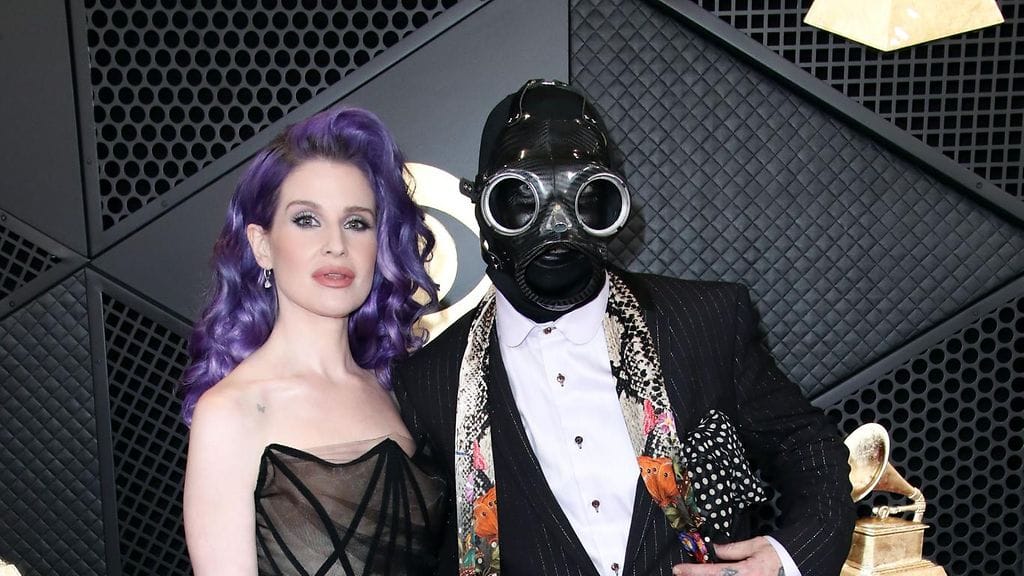 Kelly Osbourne ja Sid Wilson helmikuussa 2024.