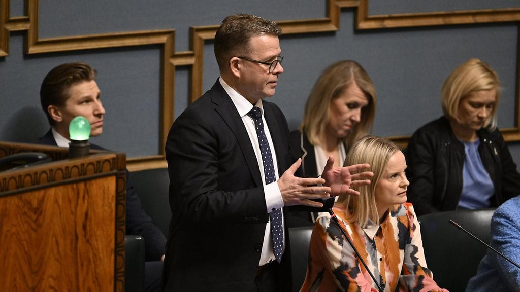 Pääministeri Petteri Orpo eduskunnan suullisella kyselytunnilla Helsingissä 29. helmikuuta 2024. Kuvituskuva.