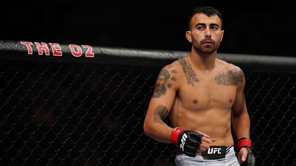 Makwan Amirkhani koki tyrmäystappion Mago Machaeville Oktagon MMA:n vapaaotteluturnauksessa.