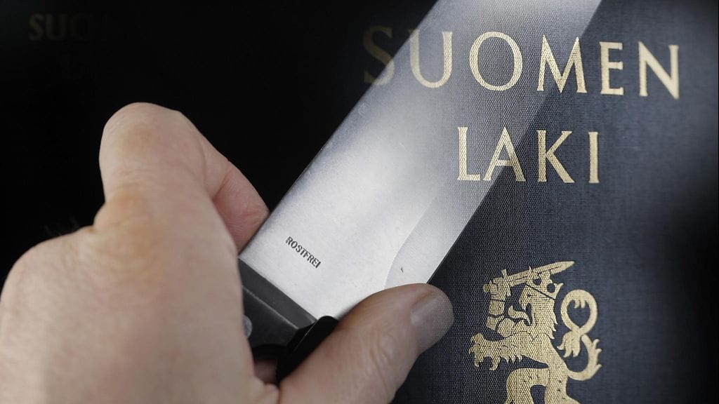 Syyttäjä vaati miehelle rangaistusta murhan yrityksestä.