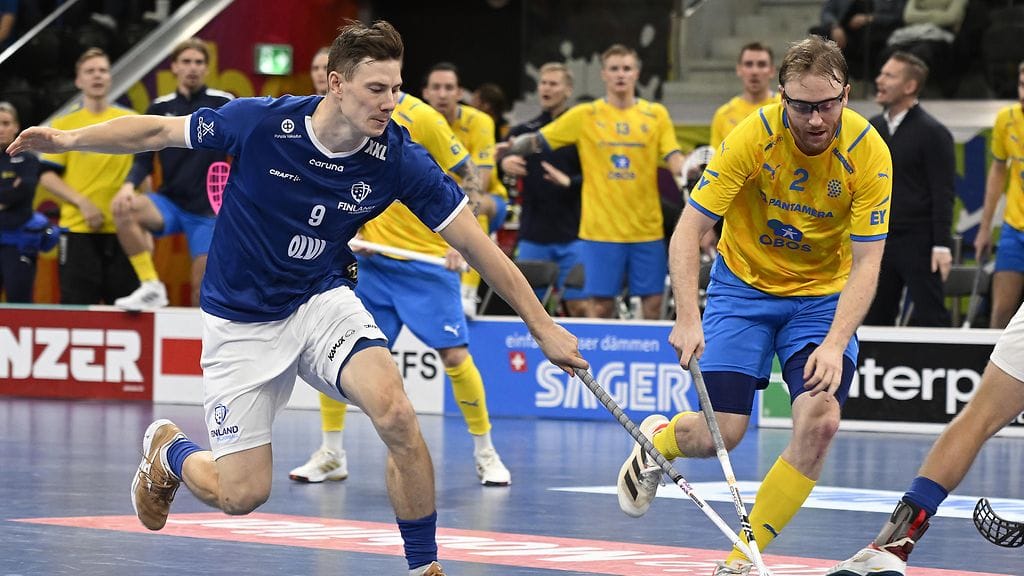 Suomi ja Ruotsi iskevät yhteen salibandyn MM-kisoissa alkulohkossa. Arkistokuva.