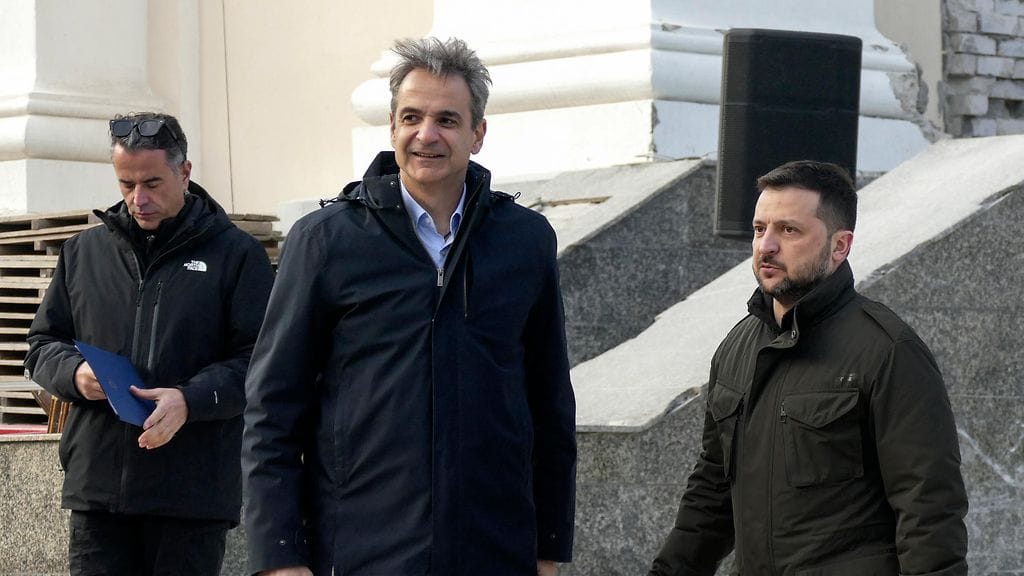Kuvassa Kreikan pääministeri Kyriakos Mitsotakis sekä Ukrainan presidentti Volodymyr Zelenskyi Odessassa.