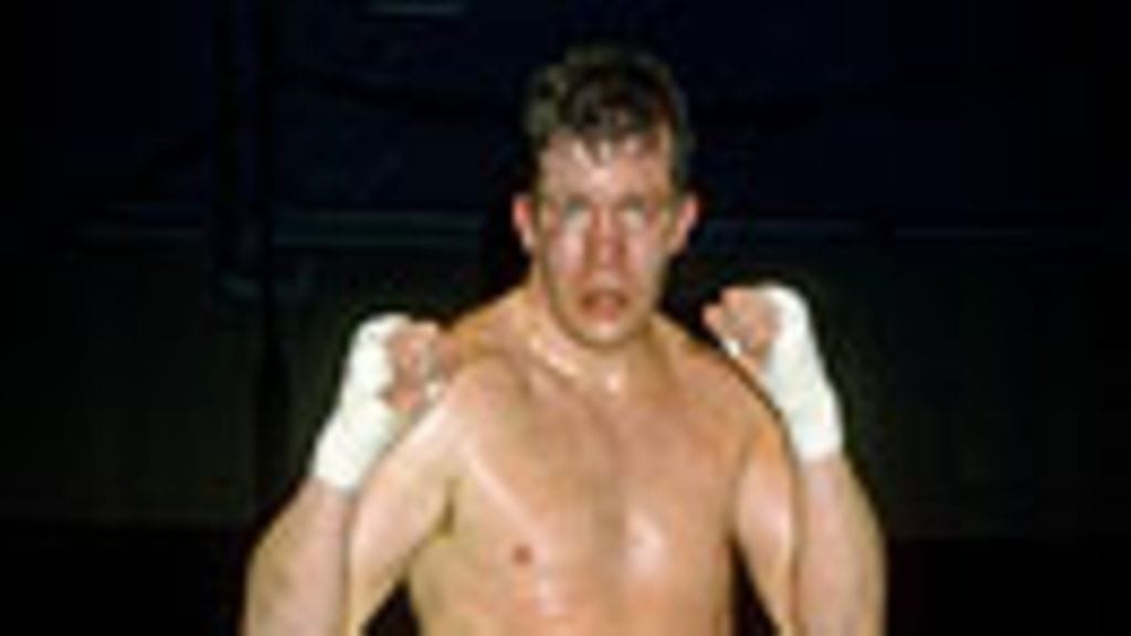 PHOTO: Mark Thompson/Allsport