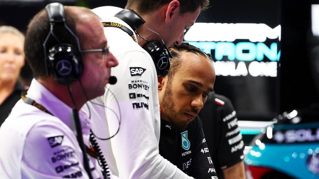 Lewis Hamiltonin viimeisestä kaudesta Mercedeksellä uhkaa tulla tuskien taival.