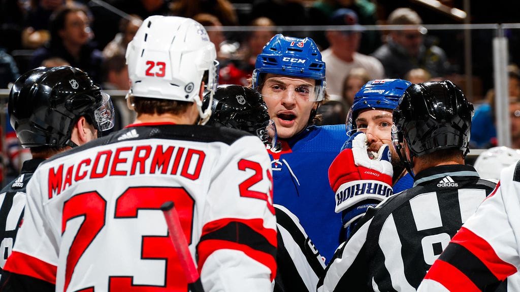 New York Rangersin Matt Rempe sai suihkukomennuksen yön NHL-kierroksella.