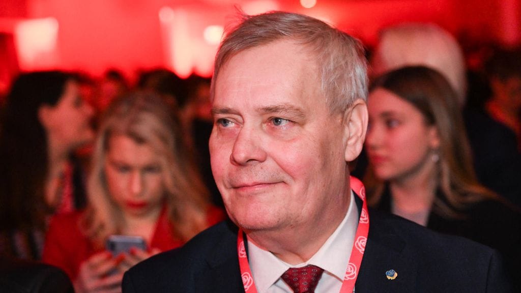 Antti Rinne kertoo saaneensa paljon kyselyitä asettua ehdolle Pron puheenjohtajaksi.