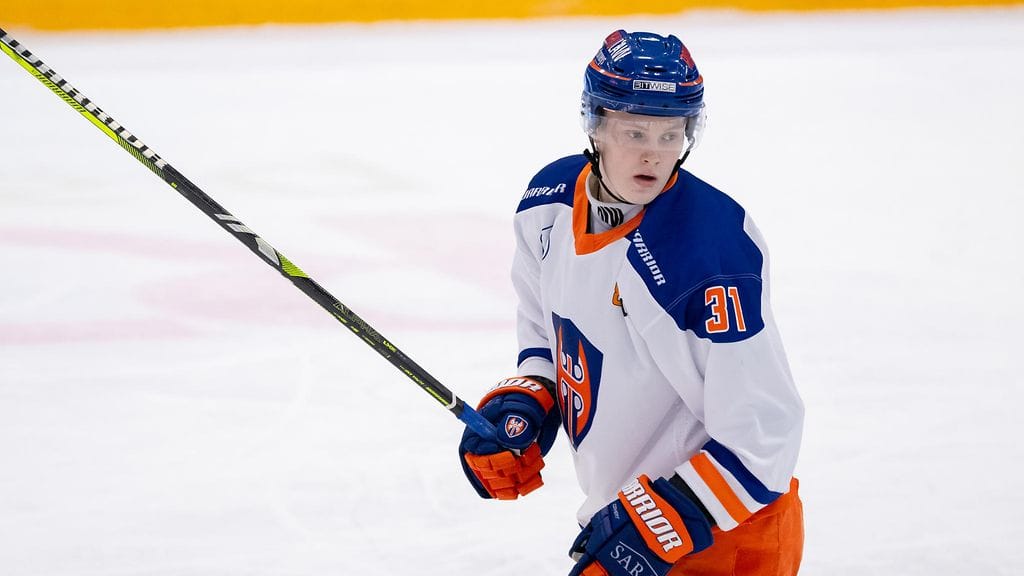 Topi Rönni pyytää anteeksi.