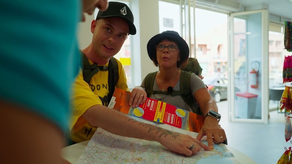 Race Across the World Suomi Niko Saarinen Outi Mykkänen eps 1