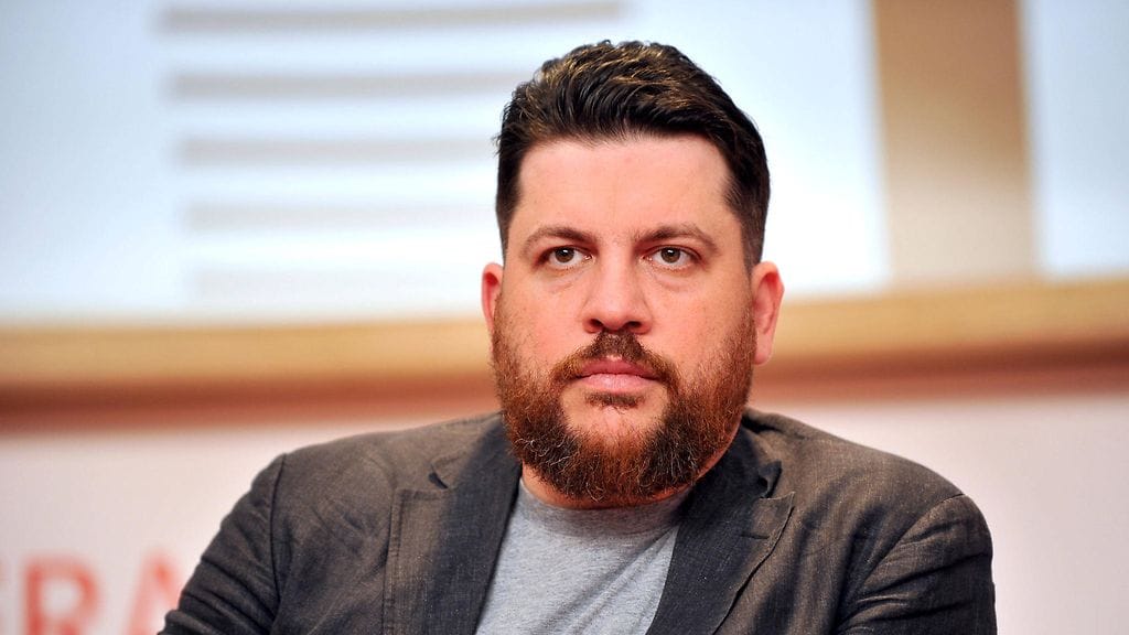 Leonid Volkovin kimppuun hyökättiin maaliskuussa hänen kotinsa edustalla. Volkovia muun muassa hakattiin jalkoihin ja kasvoihin.