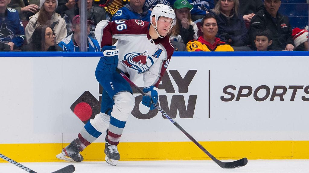 NHL:n suomalaistähti Mikko Rantanen on 11 ottelun pisteputkessa.