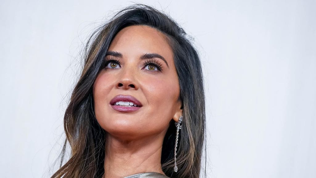 Olivia Munn on käynyt rintasyöpädiagnoosinsa jälkeen neljässä leikkauksessa.