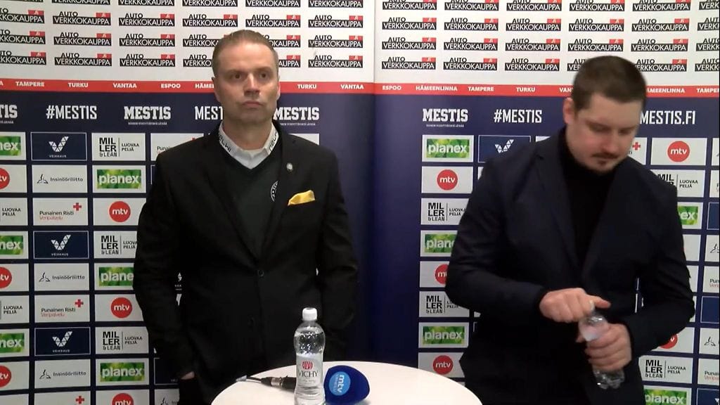 RoKi-puolustaja passitetaan ulos rujosta taklauksesta – "Yleisö huokaa moneen kertaan"