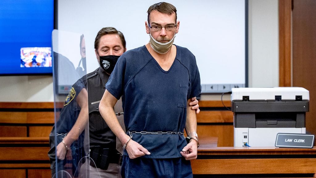 Kouluampujan isä James Crumbley voi saada jopa 15 vuoden vankeustuomion.