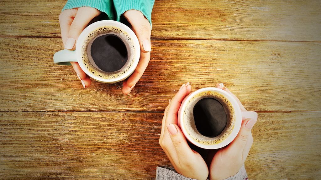 kahvitauko, juoda kahvia