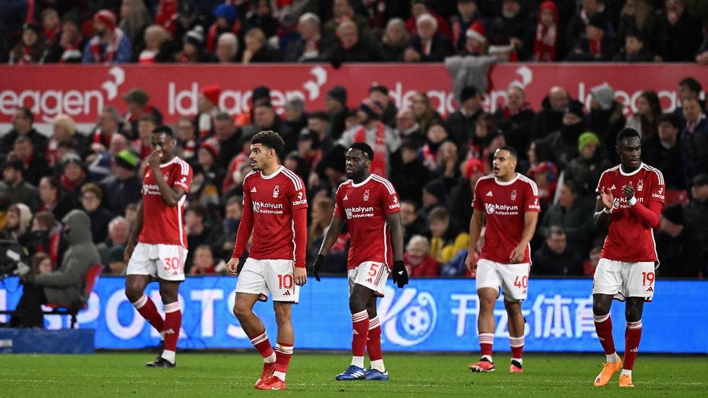 Nottingham valahti neljän pisteen menetyksen myötä Valioliigassa putoamisviivan alapuolelle.