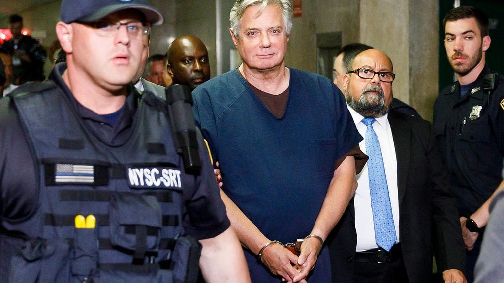 Donald Trumpin entinen kampanjapäälikkö Paul Manafort saapumassa oikeuteen New Yorkissa kesäkuussa 2019.