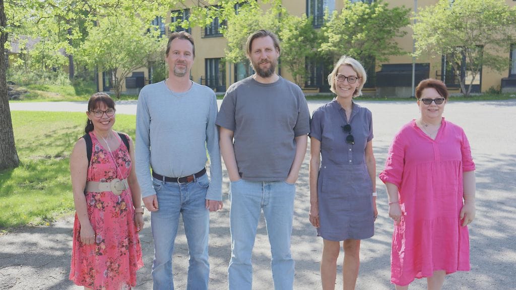 tabu_eps2_ryhmakuva_001