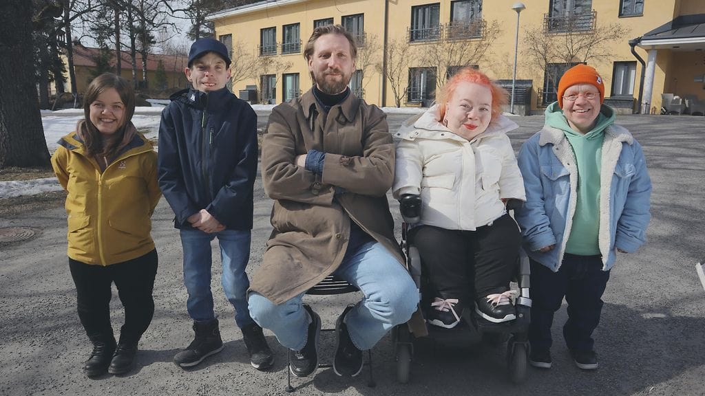 tabu_eps1_ryhmakuva_002