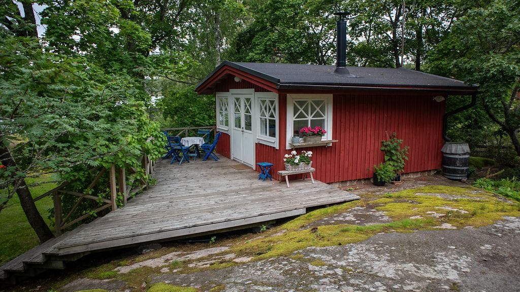 Suomen_kaunein_koti_Kesamokit_S13_EPS3_KUSTAVI_014