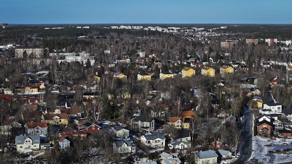 Suomen kaupunkiseuduista haavoittuvin on Lahti, kun taas keskuskaupungeista haavoittuvin on Turku, arvioi tuore selvitys. Kuvassa Turku ilmasta kuvattuna 2. helmikuuta.