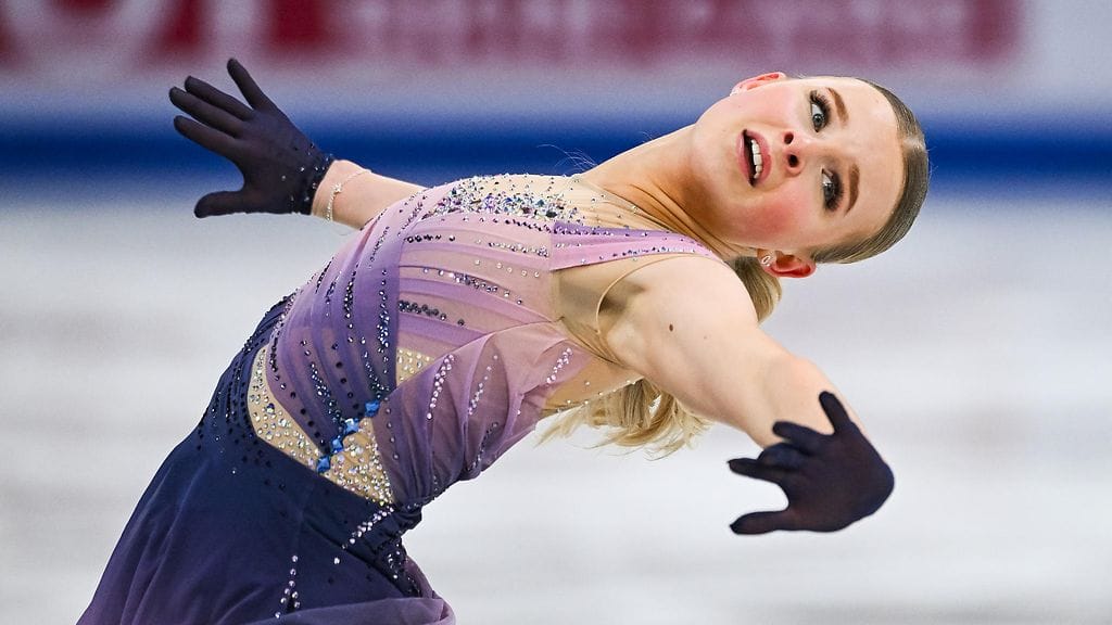 Nella Pelkonen joutui helpottamaan vapaaohjelmaansa.