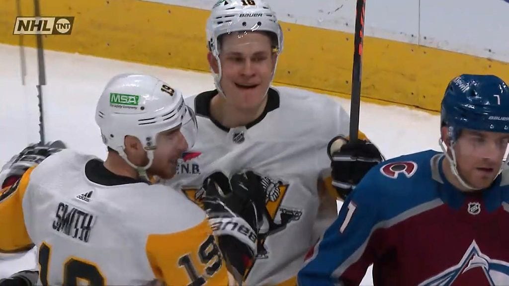 Jäähyaitiosta vapautunut Jesse Puljujärvi lyö karat sisään – Pittsburgh johtoon Coloradon vieraana