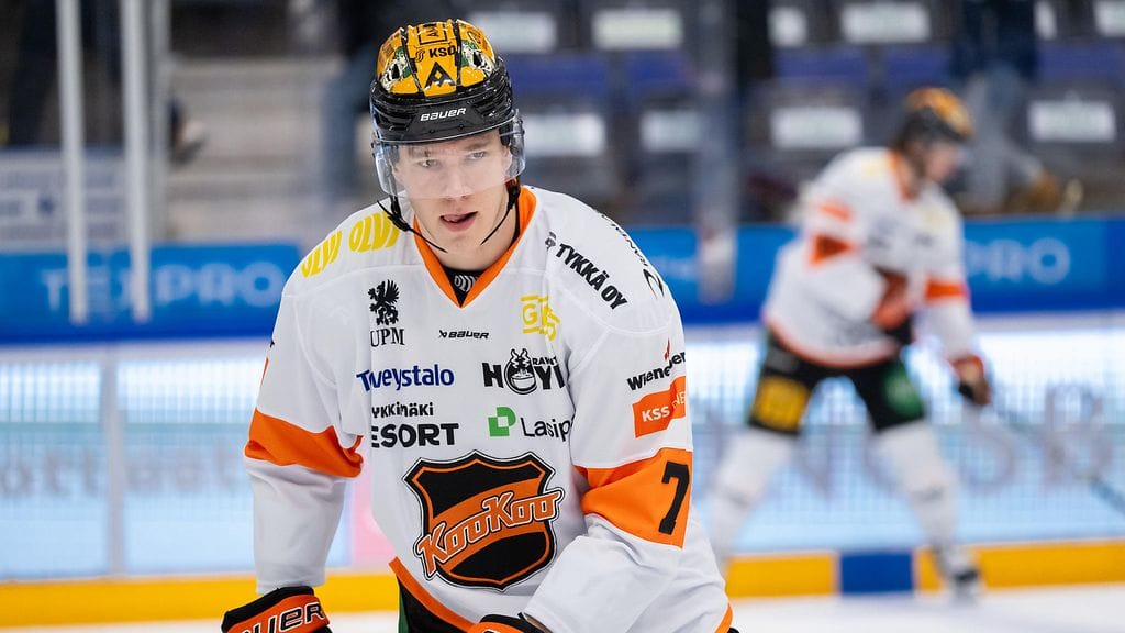 Joni Jurmo teki NHL-tulokassopimuksen Calgary Flamesin kanssa.