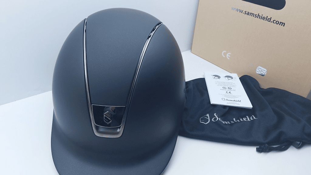 Älä käytä tätä kypärää.