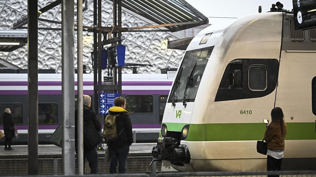 Uusi, viisi kertaa aiempaa nopeampi junawifi on käytössä kaikissa kaukojunissa kesään mennessä.