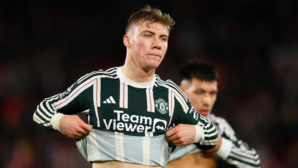 Täydet minuutit lauantaina tahkonnut Unitedin tanskalaishyökkääjä Rasmus Höjlund laukoi ottelussa vain kerran.